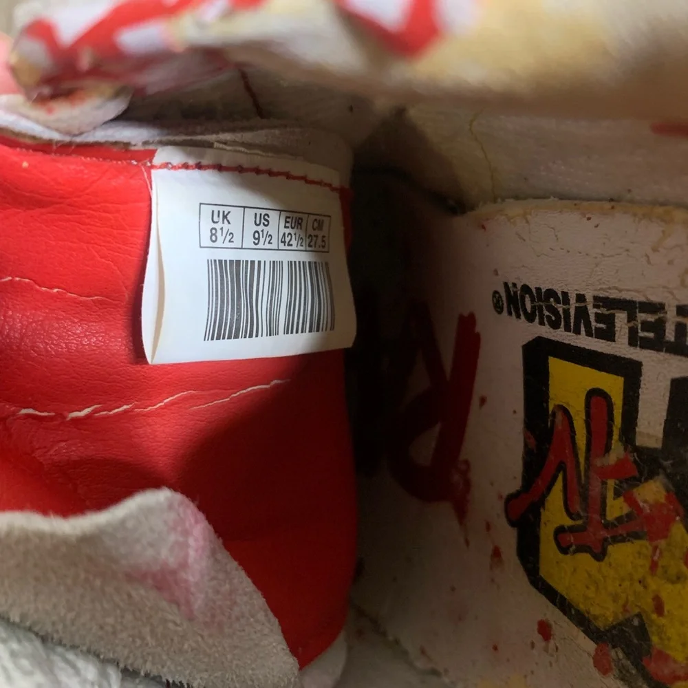 Puma Beige Sneakers with Patterned Laces - Picture 6 of 7